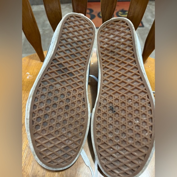 Vans Women’s High Top Sneakers - Picture 4 of 5